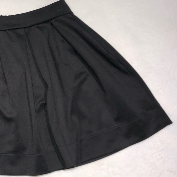 Black Flowy Mini Skirt with Back Zipper - Picture 4 of 9